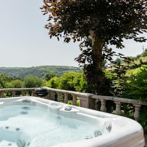Take your relaxation the next level with the views from this hot tub