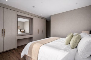 Skyline Hideaway image 13