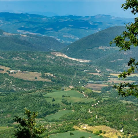 Discover the beauty of Italy's green heart while exploring Umbria