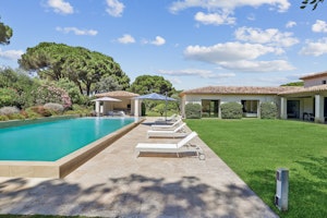 Riviera Vista image 1