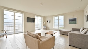Seaside Serenity image 13
