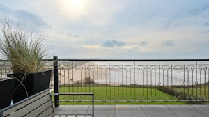 Seaside Serenity image 9