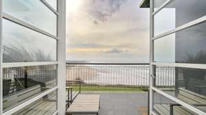 Seaside Serenity image 2