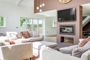 Kentish Charm image 5