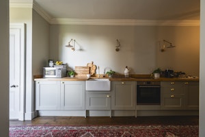 Donview Manor image 15