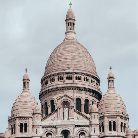 Hike the hills of Montmartre to reach the Sacré-Cœur in fourteen minutes