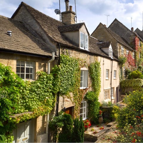 Stay in the historic village of Tetbury in the heart of the Cotswolds