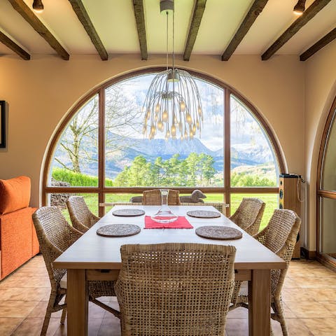 Enjoy dinner with a picture-perfect view
