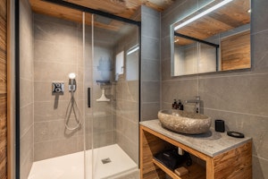 Timber & Air image 15
