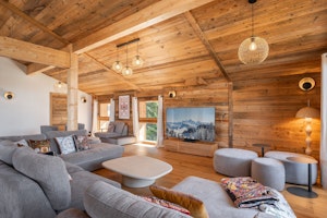 Timber & Air image 13