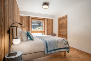 Timber & Air image 12