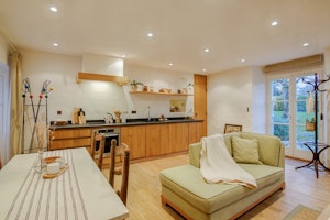 Moss Cottage image 10