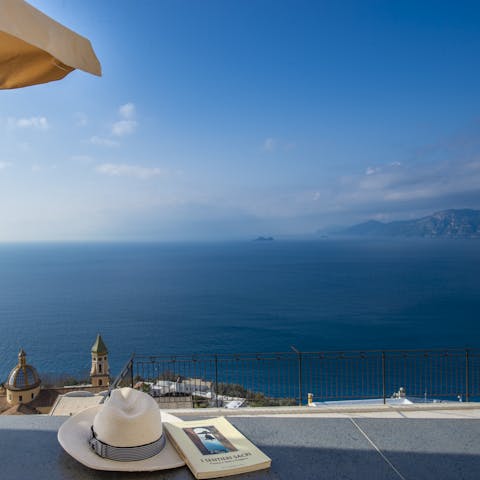 Indulge in a little 'me time' on the balcony with this perfect view for company