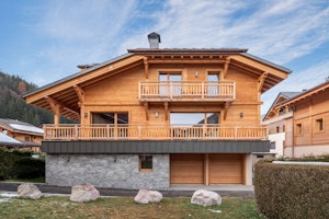 Summit & Stillness image 13