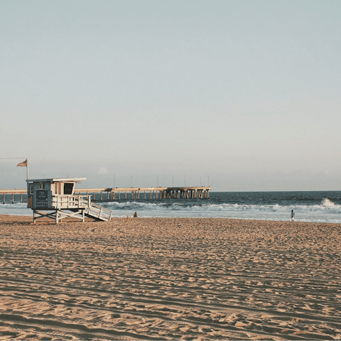 Soak in the vibes of Venice Beach and its infamous boardwalk