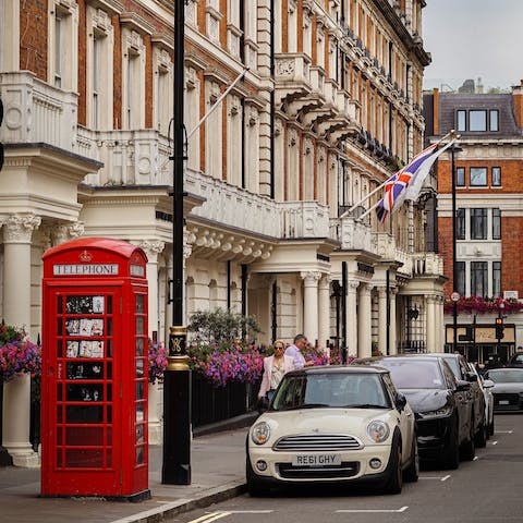 Stay in glamorous Mayfair, surrounded by gourmet eateries, upscale shops and trendy bars