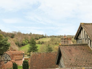 Manor House Marvel image 11