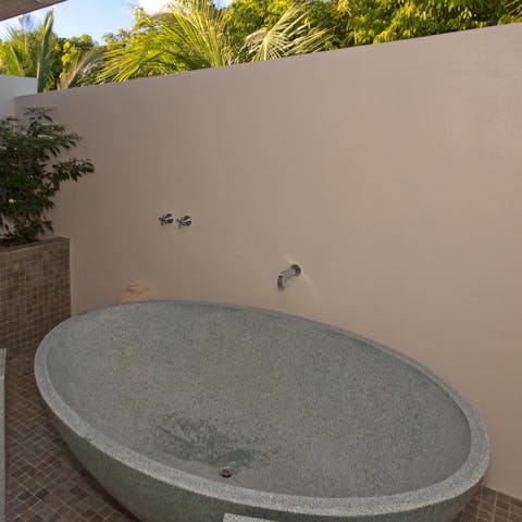 Relax in the outdoor tubs off two of the guest suites 