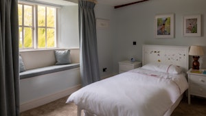 Country House Retreat image 13