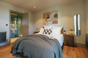 Modern Sophistication image 2