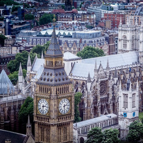 Stay in Central London and visit Big Ben, a sixteen-minute stroll away