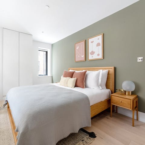 Wake up feeling refreshed in the stylish bedroom, ready for another day of London exploring