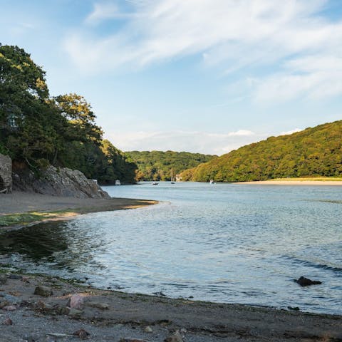 Stroll down to the nearby River Erme for gorgeous river views