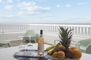 Salty Shores image 12