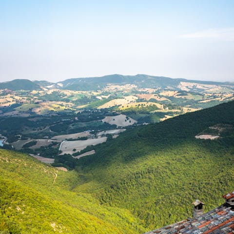 Hike and bike your way through the awe-inspiring Marche countryside