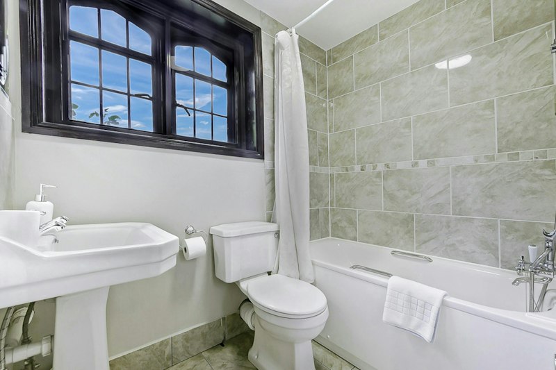 The Grand Manor additional image