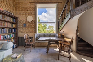 South Downs Hideaway image 1