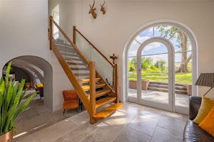 South Downs Hideaway image 11