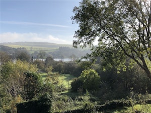 South Downs Hideaway image 7