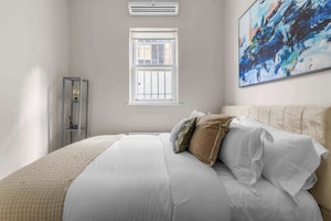 Bayswater Reverie image 10