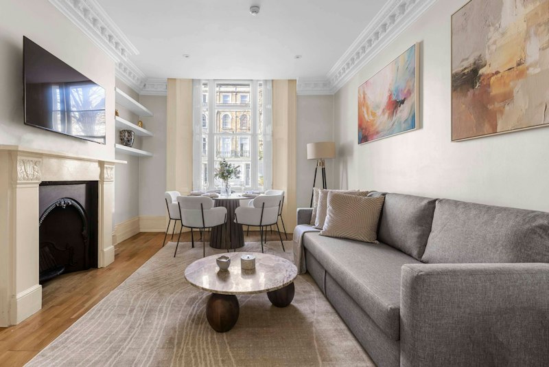 Bayswater Reverie main image