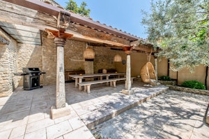 Stone & Quiet image 3