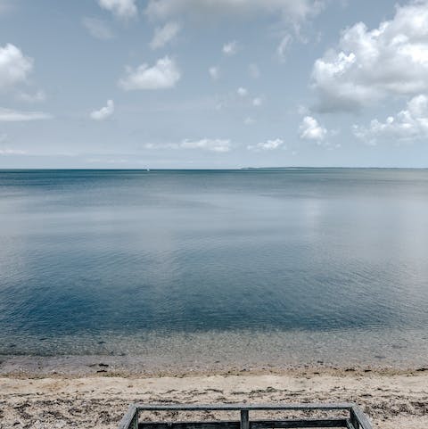 Stroll just a hundred steps to access your private beach in The Hamptons