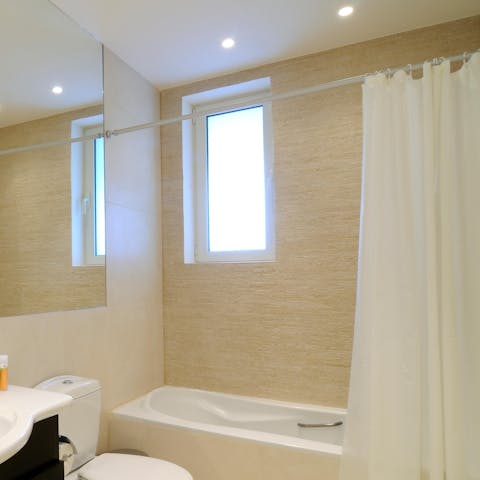 Wash the sand off your skin in one of the villa's bathtubs