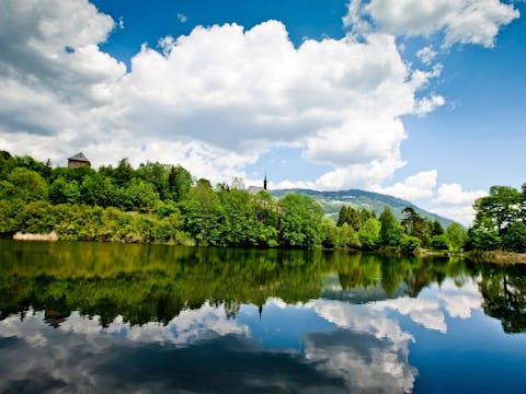 Drive over to the historic town of Murau in three minutes and take a stroll along the banks of the River Mur