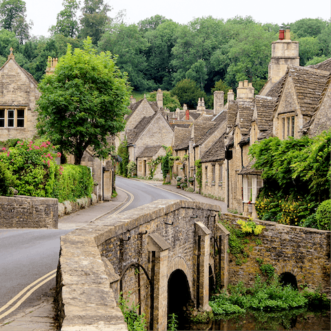 Stay in the heart of the beautiful Cotswolds