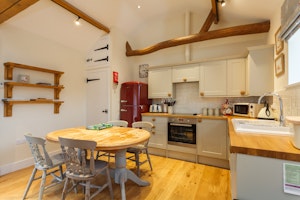Palomino Cottage image 13