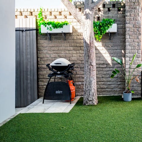 Treat your loved ones to a traditional braai in the garden