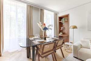 Elegance in Montparnasse image 12