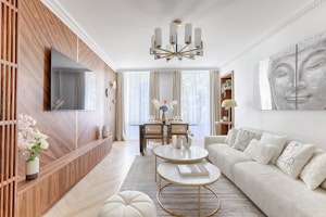 Elegance in Montparnasse image 1