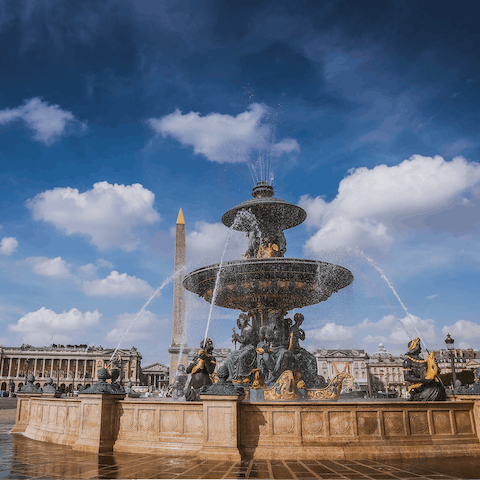 Take the metro from Convention station and reach Place de la Concorde in fifteen minutes