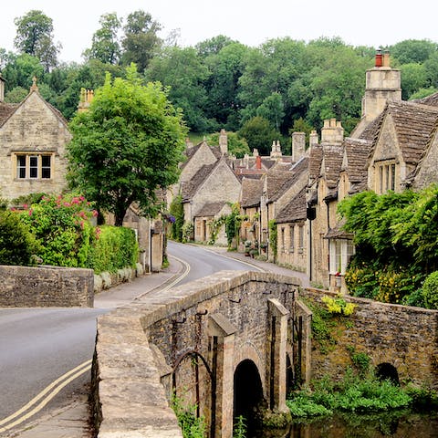 Explore the beautiful Cotswolds from your location in the village of Withington