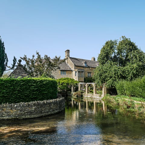 Explore the charming local Cotswold villages on your doorstep