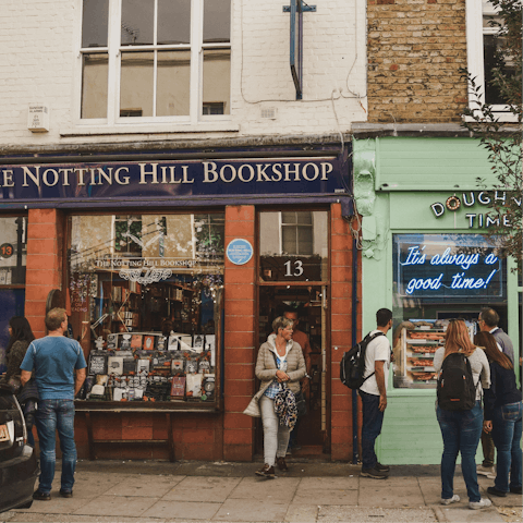 Be inspired while exploring iconic sights across Notting Hill 