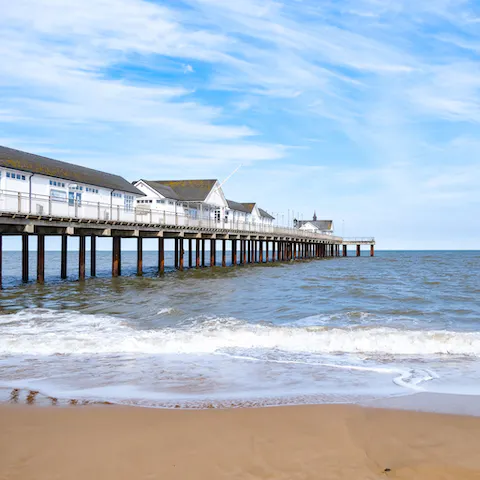 Explore the beautiful Southwold and its pier, just a twenty-minute drive away and lined with plenty of places to enjoy fish and chips