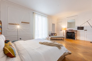 Paris Glamour image 3